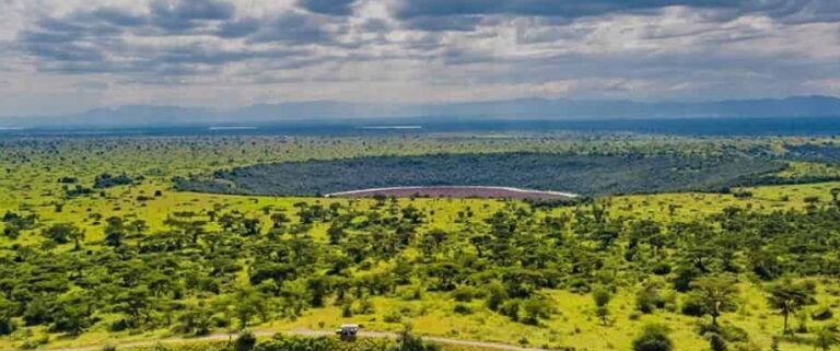 Ebola in Uganda: Safari Safety Update for All 10 National Parks Game drive in Queen Elizabeth National Park open throughout the Ebola in Uganda outbreak