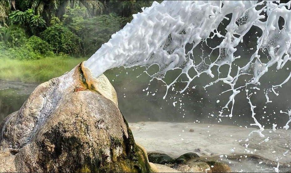 Sempaya Hot Springs Uganda