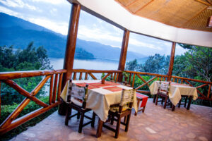 lake murehe safari lodge 