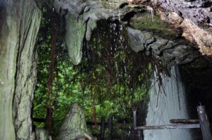 Fort Portal Uganda Travel Guide: Everything You Need to Know amabere