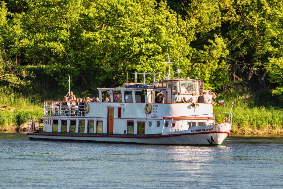 Why You Should Not Miss a Boat Cruise on a Safari in Uganda Why You Should Not Miss a Boat Cruise on a Safari in Uganda